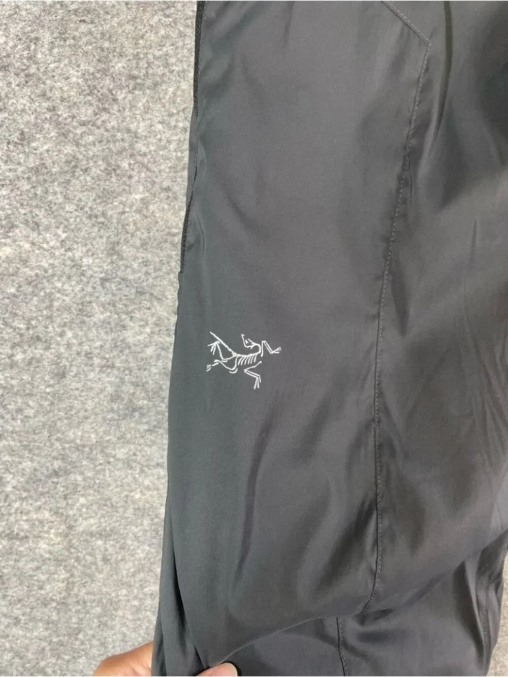 Arc’teryx Mens Capri Pants Gray Small Hiking Waterproof Outdoor Trail Shell